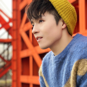 裸男男同大学生xnxx
